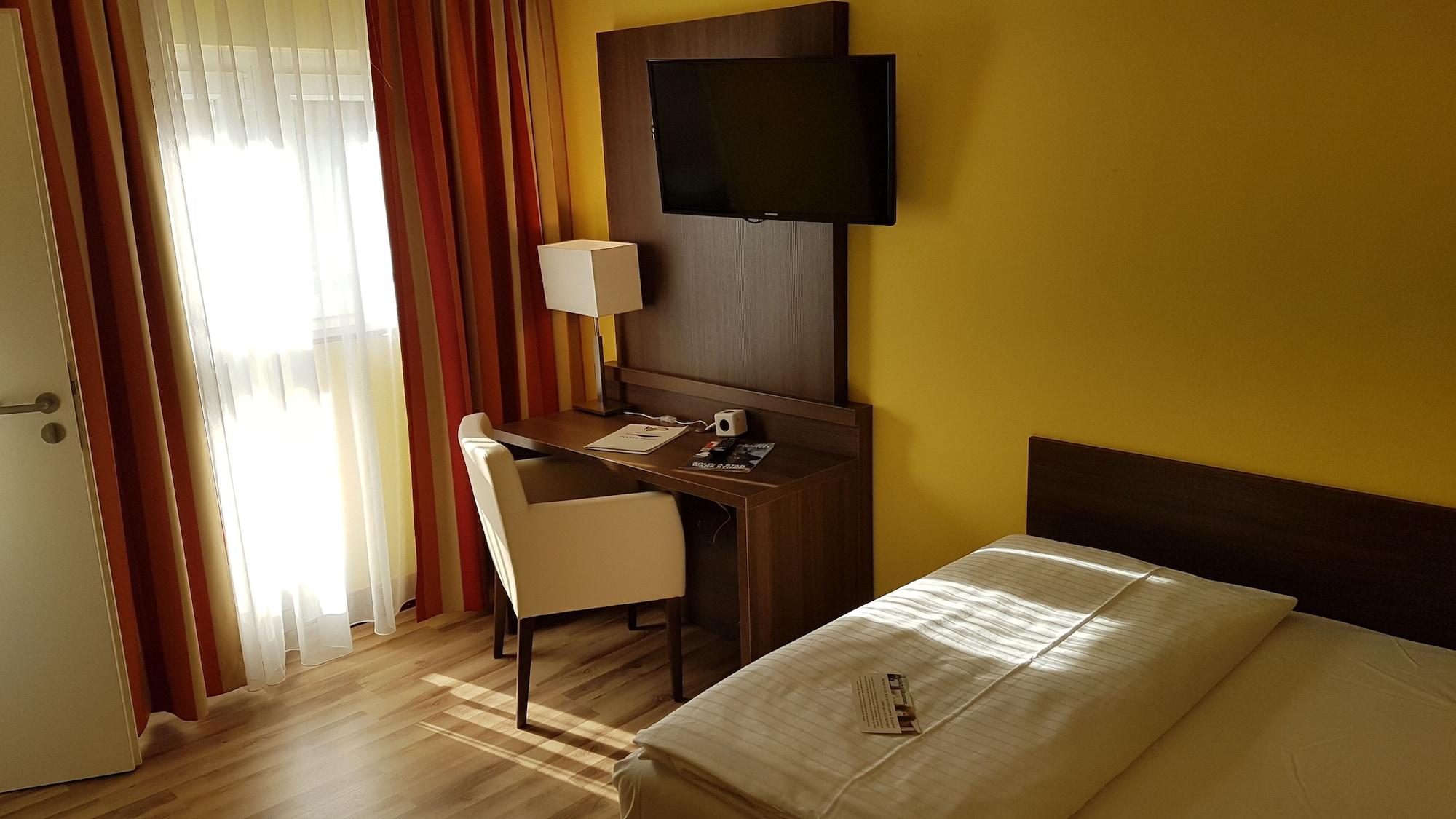 Invite Hotel Nuernberg City Екстер'єр фото