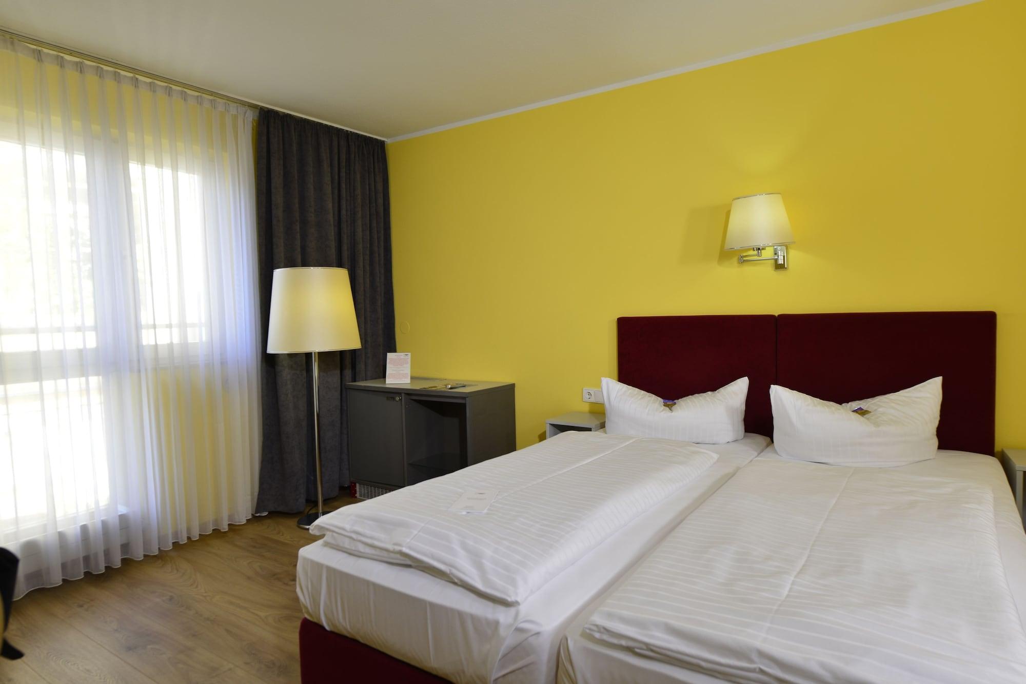 Invite Hotel Nuernberg City Екстер'єр фото