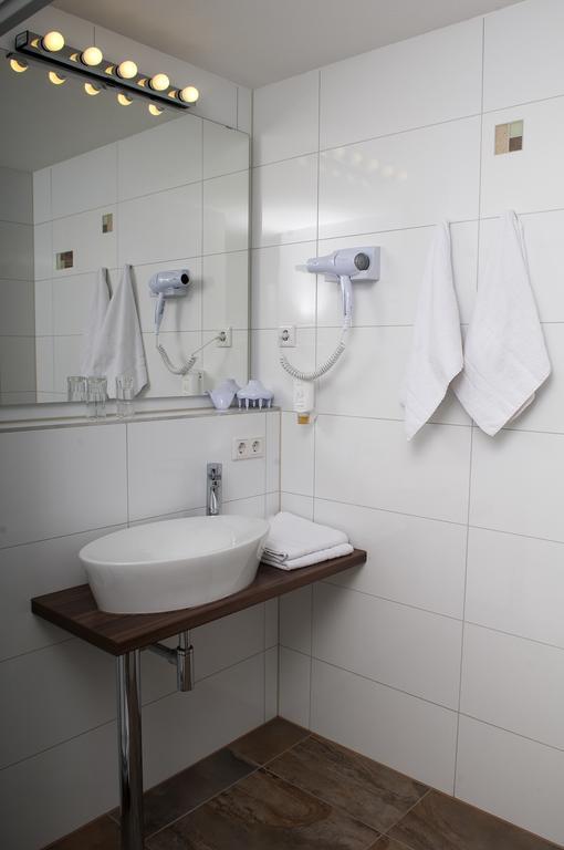 Invite Hotel Nuernberg City Екстер'єр фото